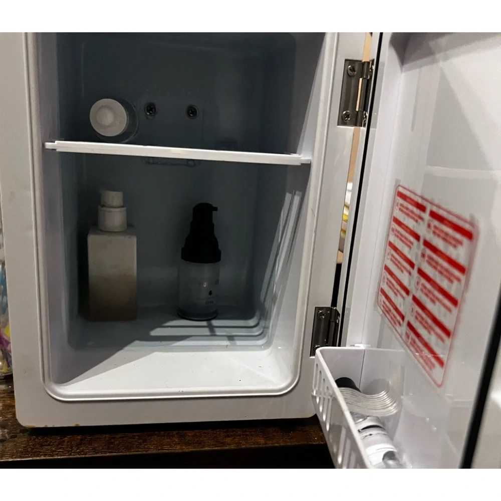 Beauty refrigerator with LED mirror